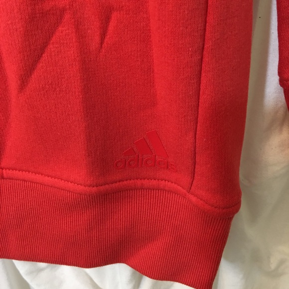 Adidas sweater - Picture 4 of 6